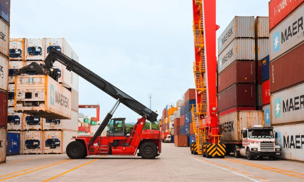 banco-central-eleva-estimativa-do-pib-para-2,3%-neste-ano