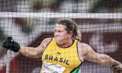 beth-gomes-bate-recorde-mundial-da-prova-de-lancamento-de-disco