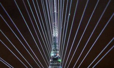 paris-abre-olimpiada-com-inedita-cerimonia-a-ceu-aberto
