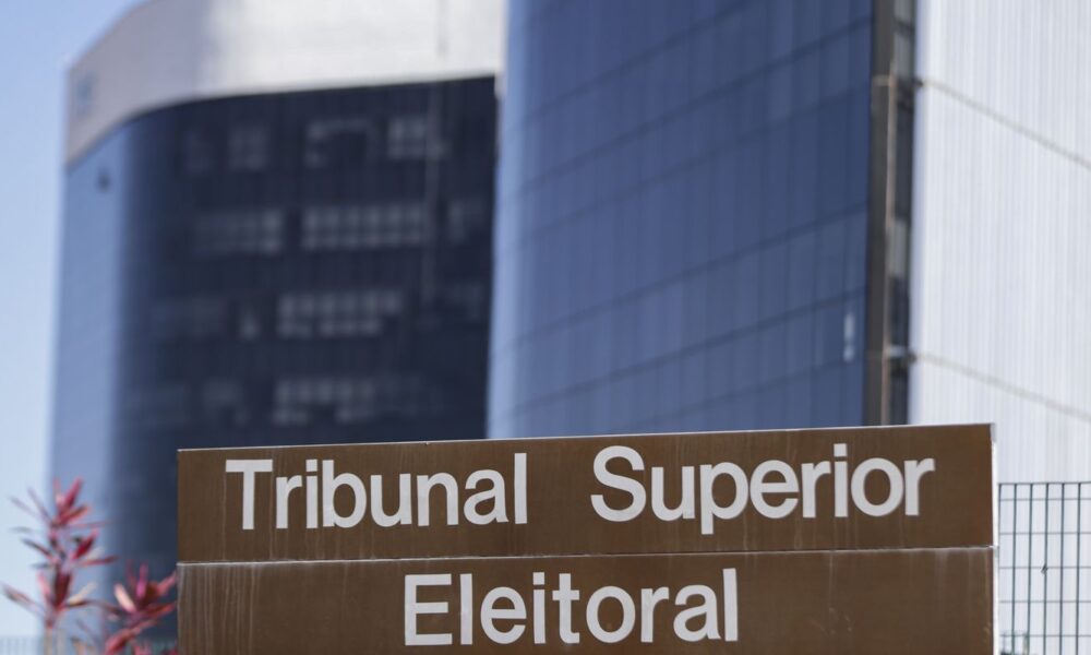 tse-lanca-canal-para-receber-denuncias-de-desinformacao-nas-eleicoes