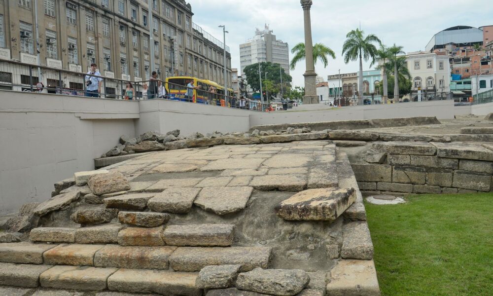 justica-federal-determina-prazos-para-obras-no-cais-no-valongo