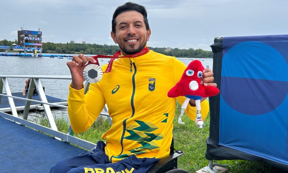 paralimpiada-2024:-luis-carlos-cardoso-e-prata-na-canoagem