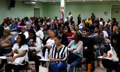 maes-de-jovens-mortos-pela-policia-viram-bolsistas-em-projeto-da-ufrj