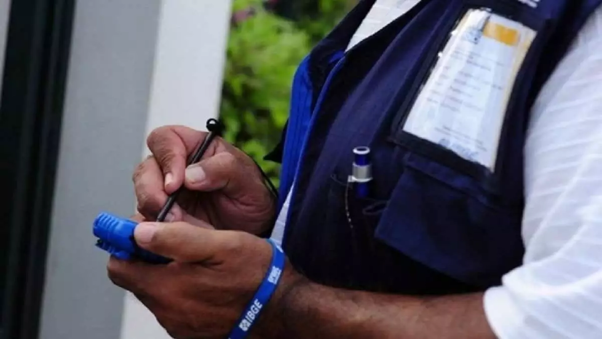ibge-lanca-processo-seletivo-para-contratacao-de-agente-de-pesquisa-com-vagas-em-coxim-e-paranaiba