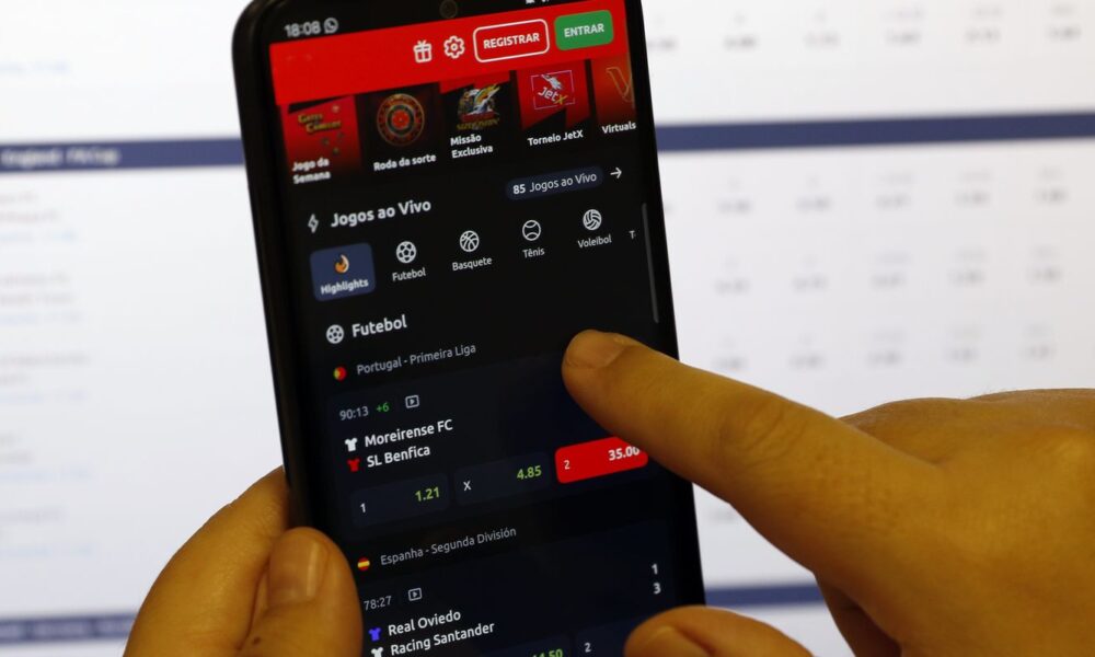 beneficiarios-do-bolsa-familia-gastaram-r$-3-bi-em-bets-em-agosto