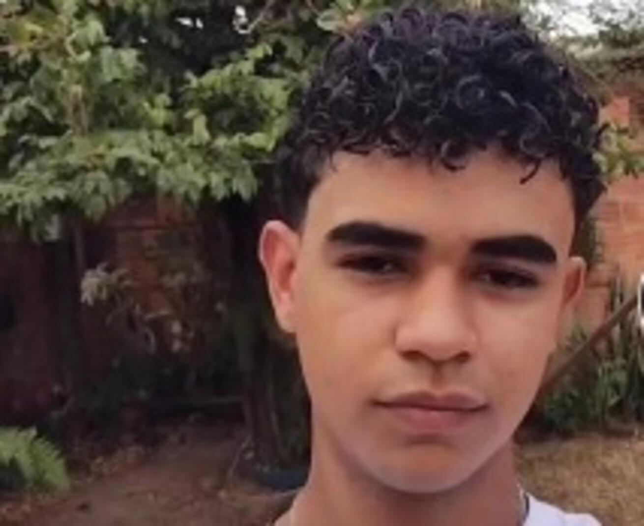 jovem-de-17-anos-morre-em-acidente-de-moto-na-ms-347