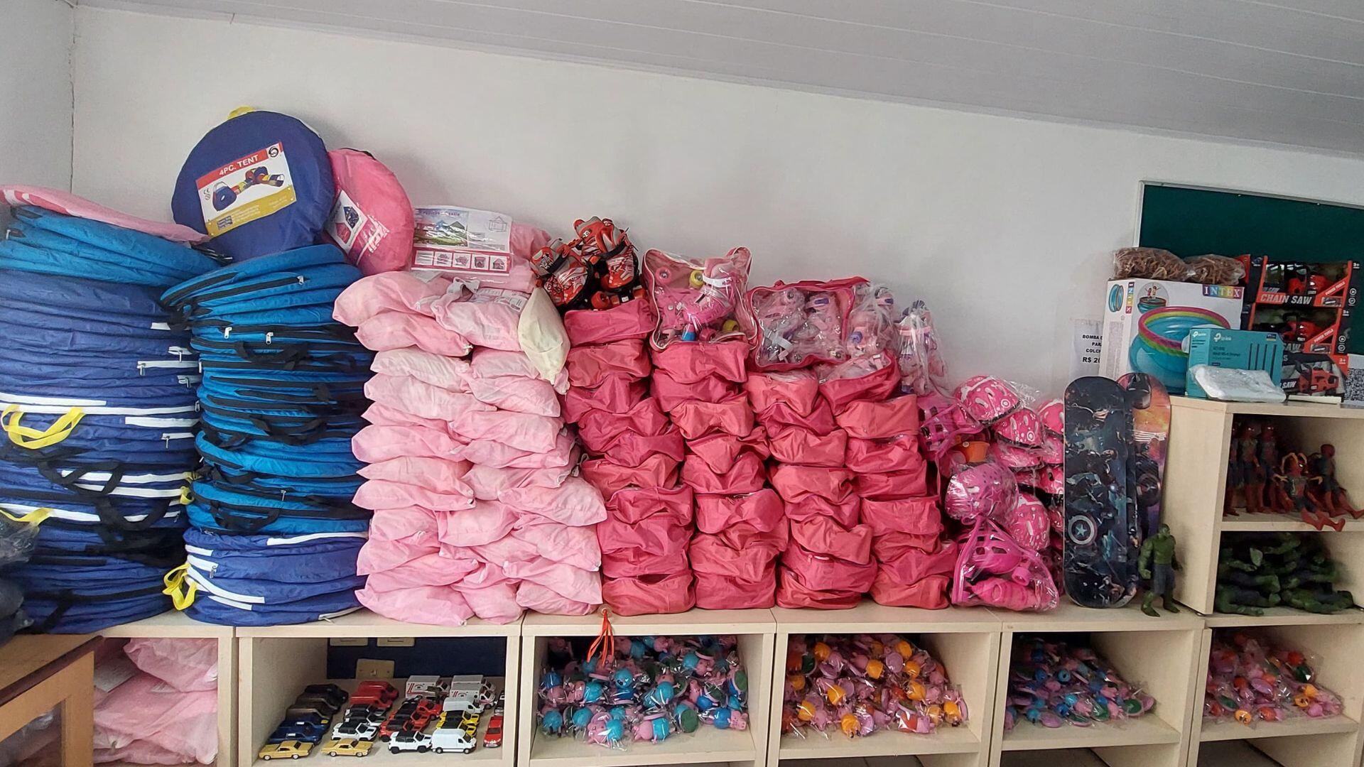 dia-das-criancas:-instituto-luther-king-promove-bazar-com-itens-da-receita-federal