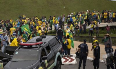 moraes-determina-extradicao-de-foragidos-do-8/1-que-estao-no-exterior