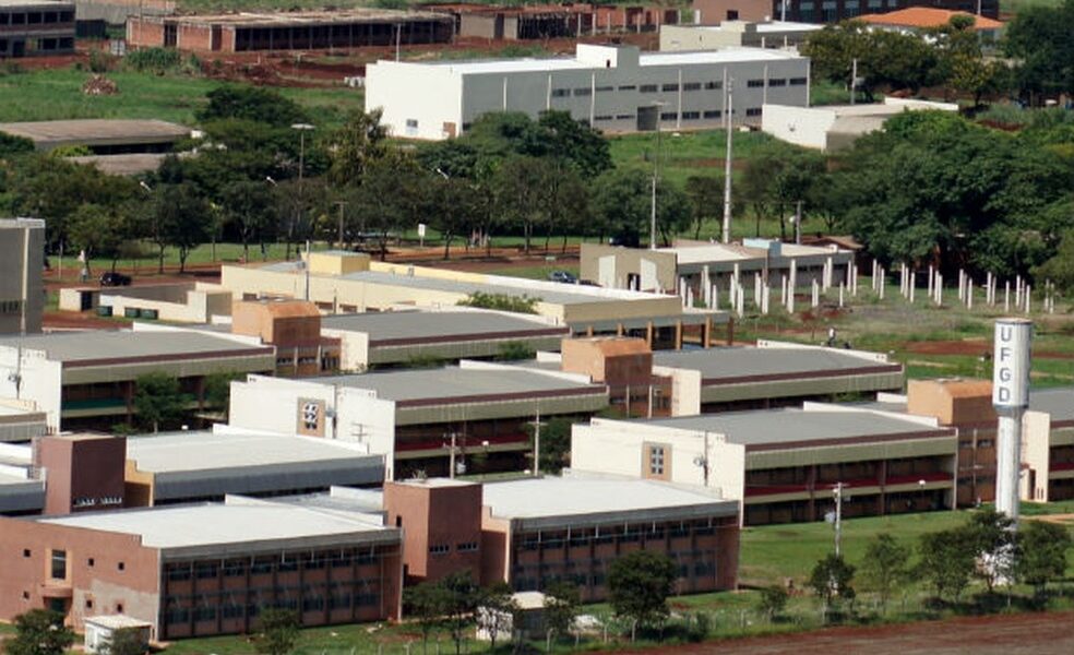 ‘efeitos-que-as-mudancas-climaticas-podem-ter-a-longo-prazo-para-a-humanidade’-e-o-tema-da-redacao-do-vestibular-da-ufgd-2025-–-folha-de-dourados-–-noticias-de-dourados-ms-e-regiao