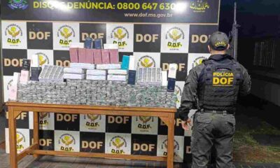 casal-e-preso-na-br-463-com-carro-lotado-de-mercadoria-contrabandeadas-do-paraguai