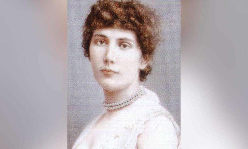 loira-do-banheiro:-jovem-mantida-morta-em-casa-pela-mae-no-brasil-teria-originado-lenda