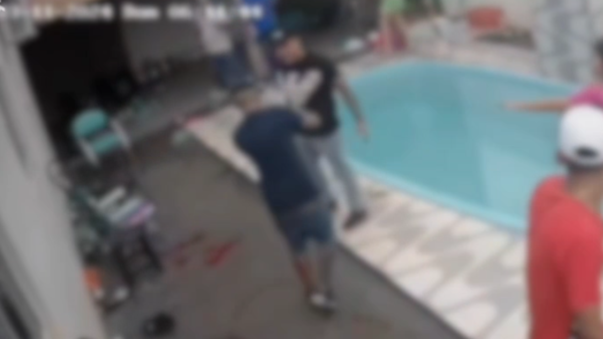 video:-encontrado-morto-em-calcada-foi-agredido-e-baleado-dentro-de-casa-de-festa 