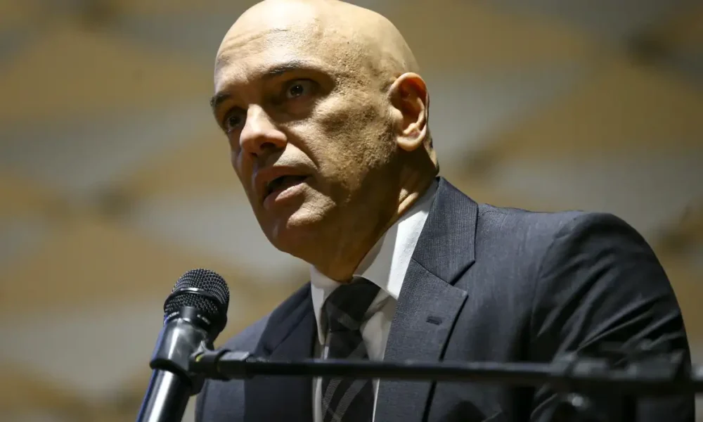 moraes-manda-fatima-de-tubarao-cumprir-pena-por-atos-de-8-de-janeiro-–-folha-de-dourados-–-noticias-de-dourados-ms-e-regiao