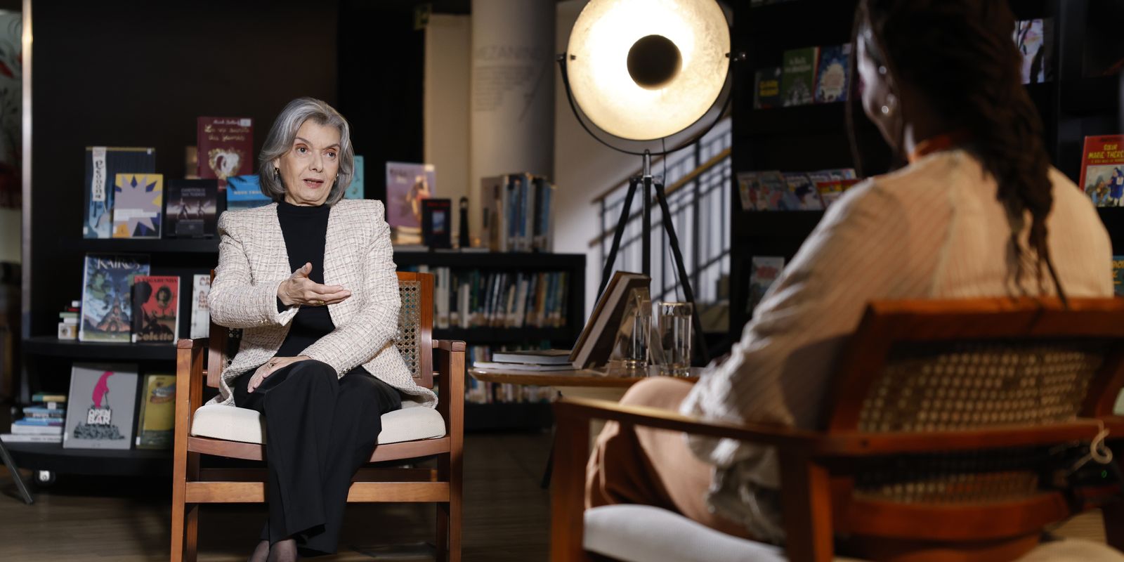 ministra-carmen-lucia-e-tv-brasil-sao-alvos-de-noticias-falsas