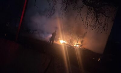 bombeiros-sao-acionados-para-conter-incendio-em-barracao-em-chapadao-do-sul