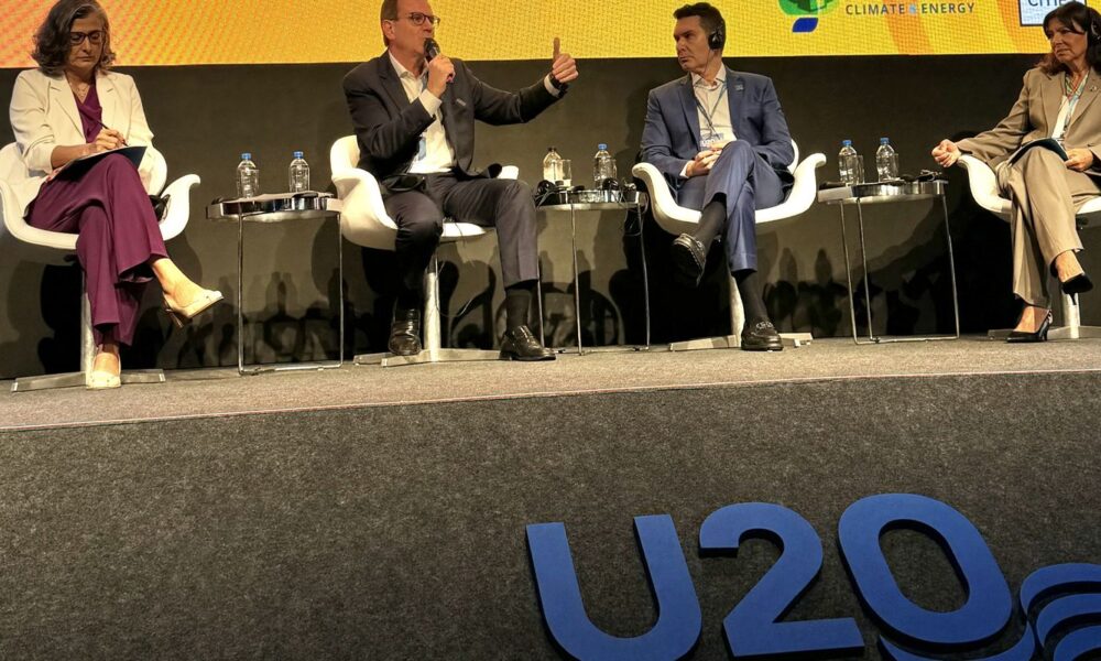 prefeitos-do-g20-pedem-investimento-de-us$-800-bi-em-acoes-climaticas