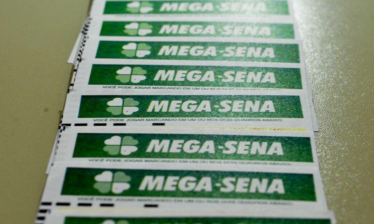 ninguem-acerta-as-seis-dezenas-e-mega-sena-acumula-em-r$-18-milhoes