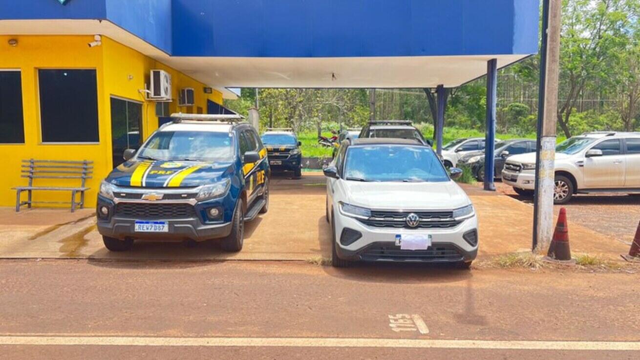 t-cross-com-placas-falsas-e-apreendido-pela-prf-na-br-262