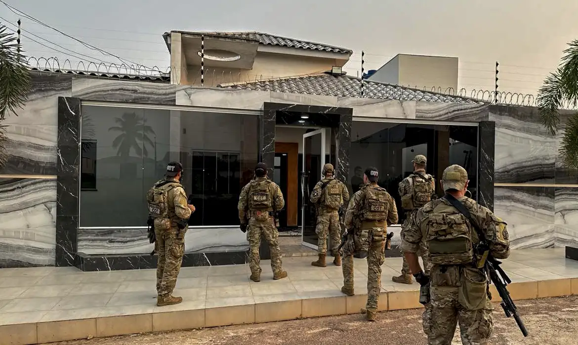 pf-deflagra-acao-contra-extracao-de-ouro-em-terras-indigenas-no-para-–-folha-de-dourados-–-noticias-de-dourados-ms-e-regiao