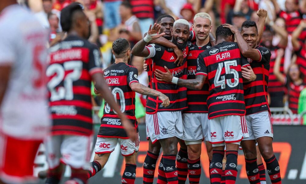 flamengo-vence-e-tira-inter-da-briga-pelo-titulo-brasileiro