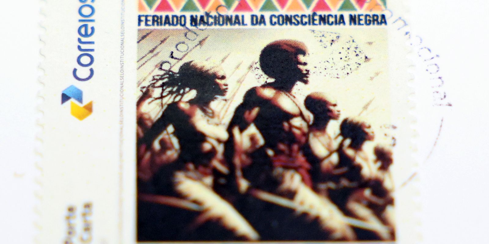 feriado-do-dia-nacional-da-consciencia-negra-ganha-selo-comemorativo