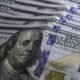 dolar-cai-com-exterior-e-sinal-do-congresso-favoravel-a-pacote-fiscal