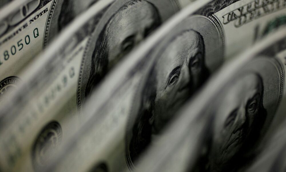 dolar-sobe-para-r$-6,03,-apesar-de-intervencao-do-banco-central