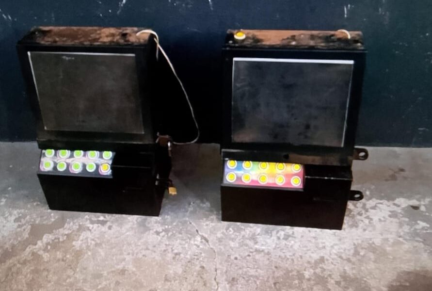 maquinas-foram-apreendidas-apos-homem-perder-quase-todo-salario-nos-caca-niqueis