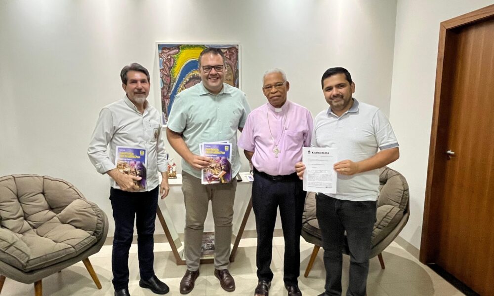 prefeito-de-dourados-apresenta-relatorio-de-transicao-ao-bispo-diocesano-|-portal-prefeitura-de-dourados