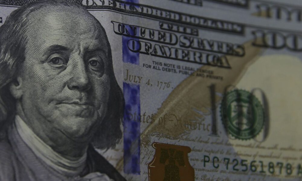 agu-pede-informacoes-a-bc-sobre-cotacao-do-dolar-no-google