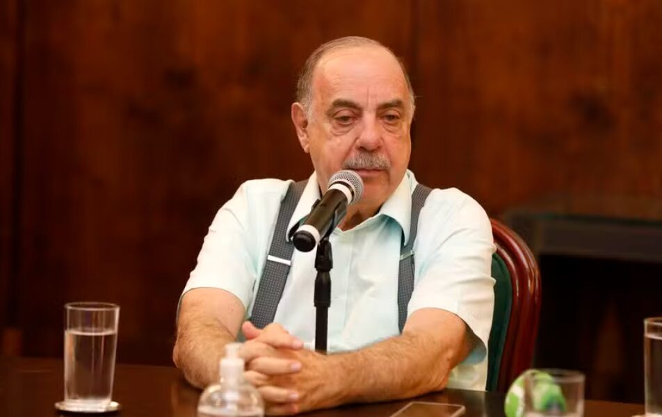 prefeito-de-bh-e-internado-na-uti-2-dias-depois-de-tomar-posse