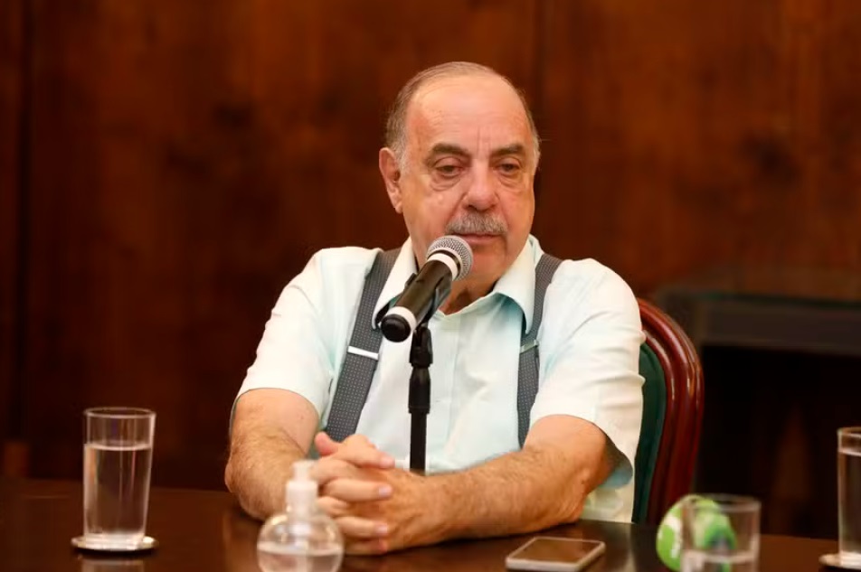 prefeito-de-bh-e-internado-na-uti-2-dias-depois-de-tomar-posse