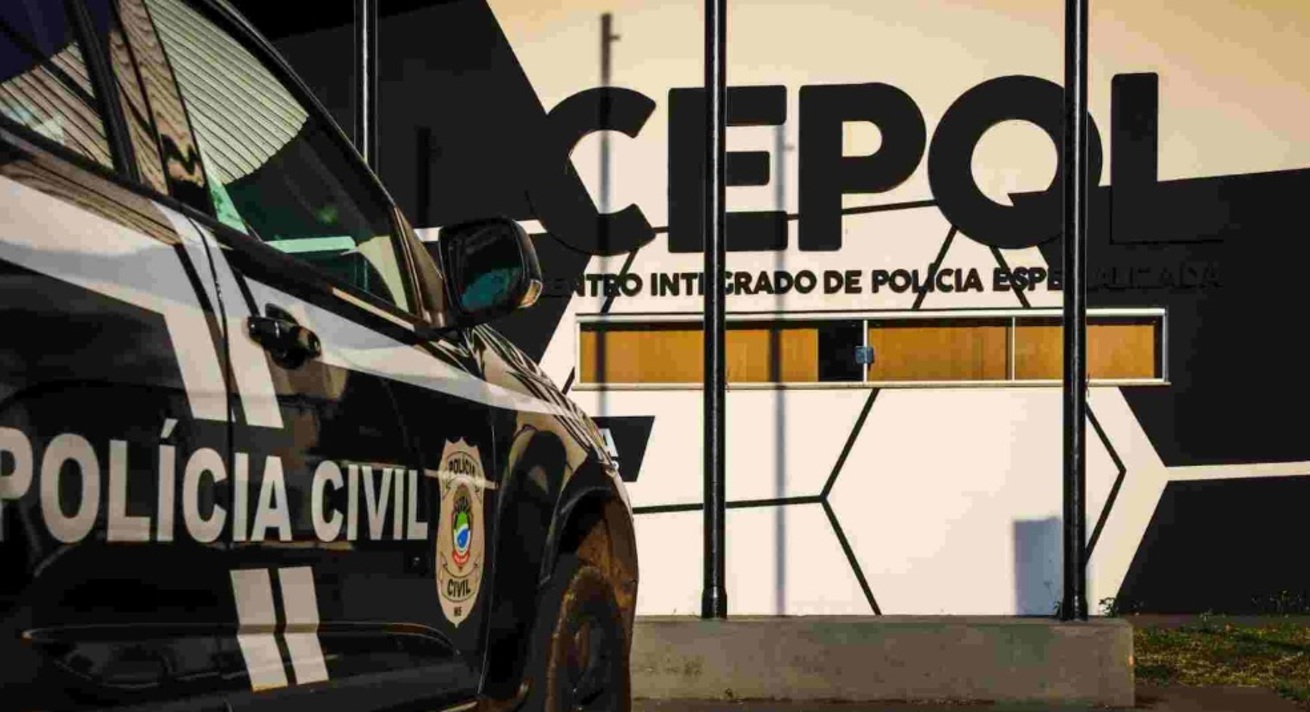 casal-e-tres-bolivianos-sao-presos-por-trafico-apos-fugirem-da-policia-no-colibri