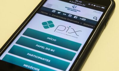 procon-sp-orienta-consumidores-a-denunciar-cobranca-extra-sobre-pix