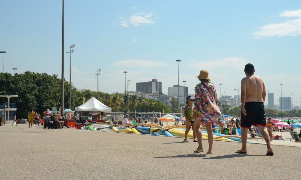 turistas-estrangeiros-gastam-us$-7,3-bi-em-2024,-recorde-em-15-anos