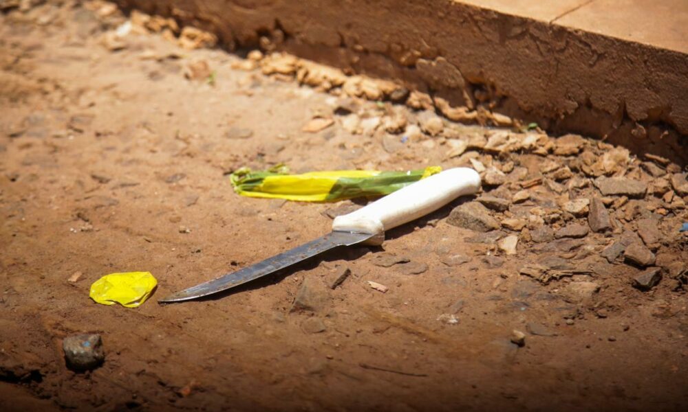 ‘barba’-e-esfaqueado-cinco-vezes-no-pescoco-por-delatar-trafico-de-drogas-em-ms