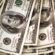 dolar-interrompe-sequencia-de-quedas,-mas-continua-abaixo-de-r$-5,80