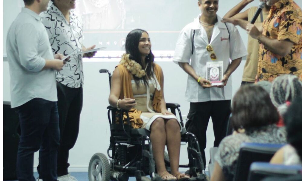 indigena-cadeirante-usa-arte-para-mobilizar-periferia-em-pernambuco