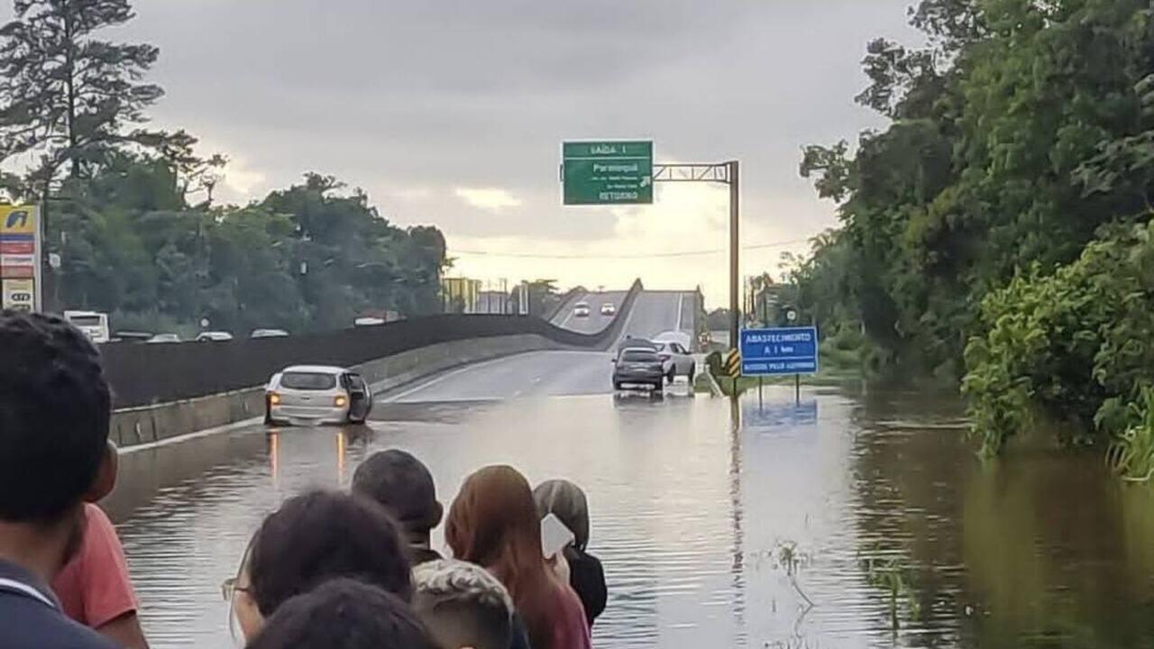 fortes-chuvas-no-parana-provocam-uma-morte-e-afetam-cerca-de-2-mil-pessoas