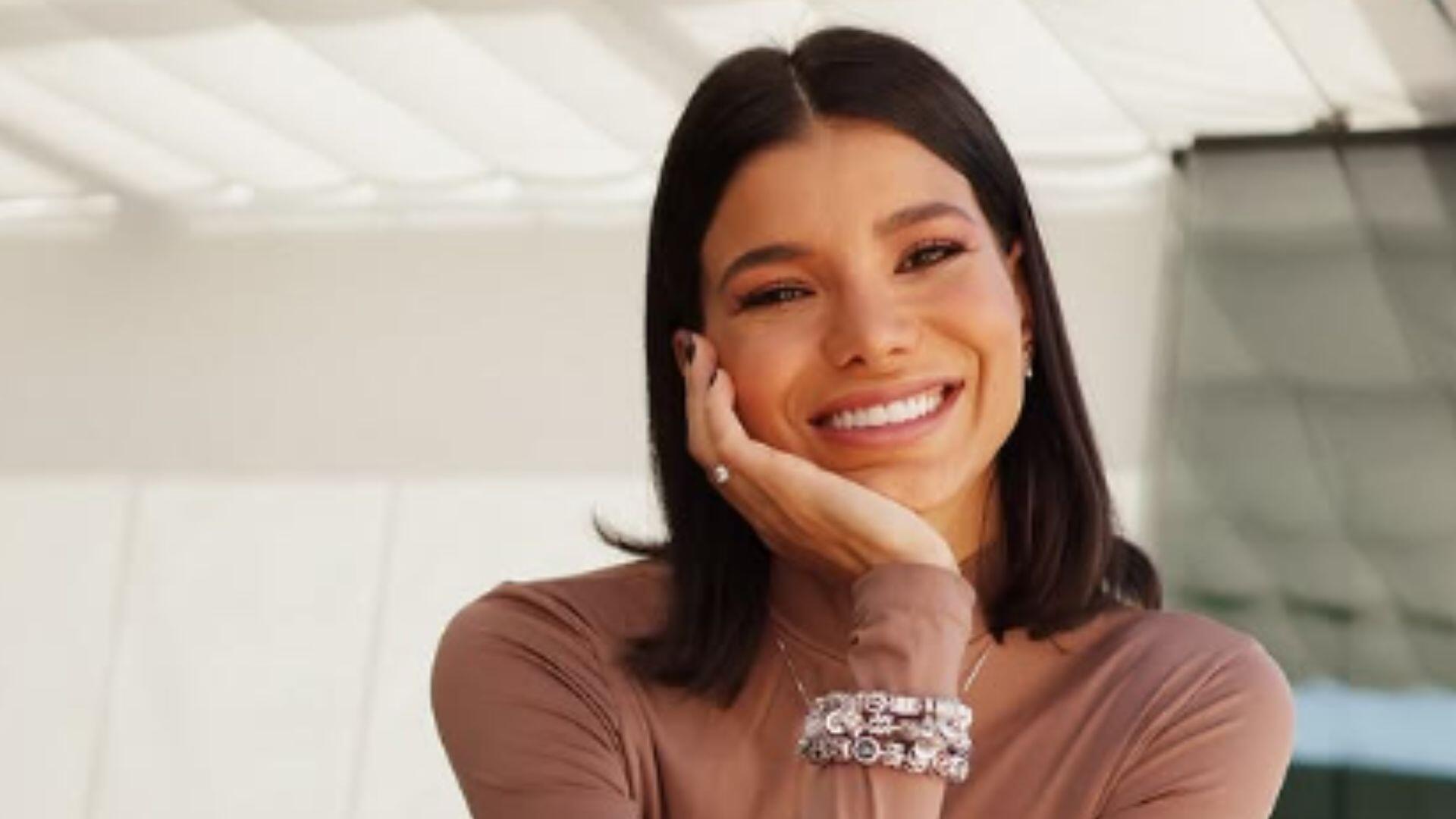 jakelyne-oliveira-e-internada-as-pressas,-apos-passar-mal-em-sua-casa