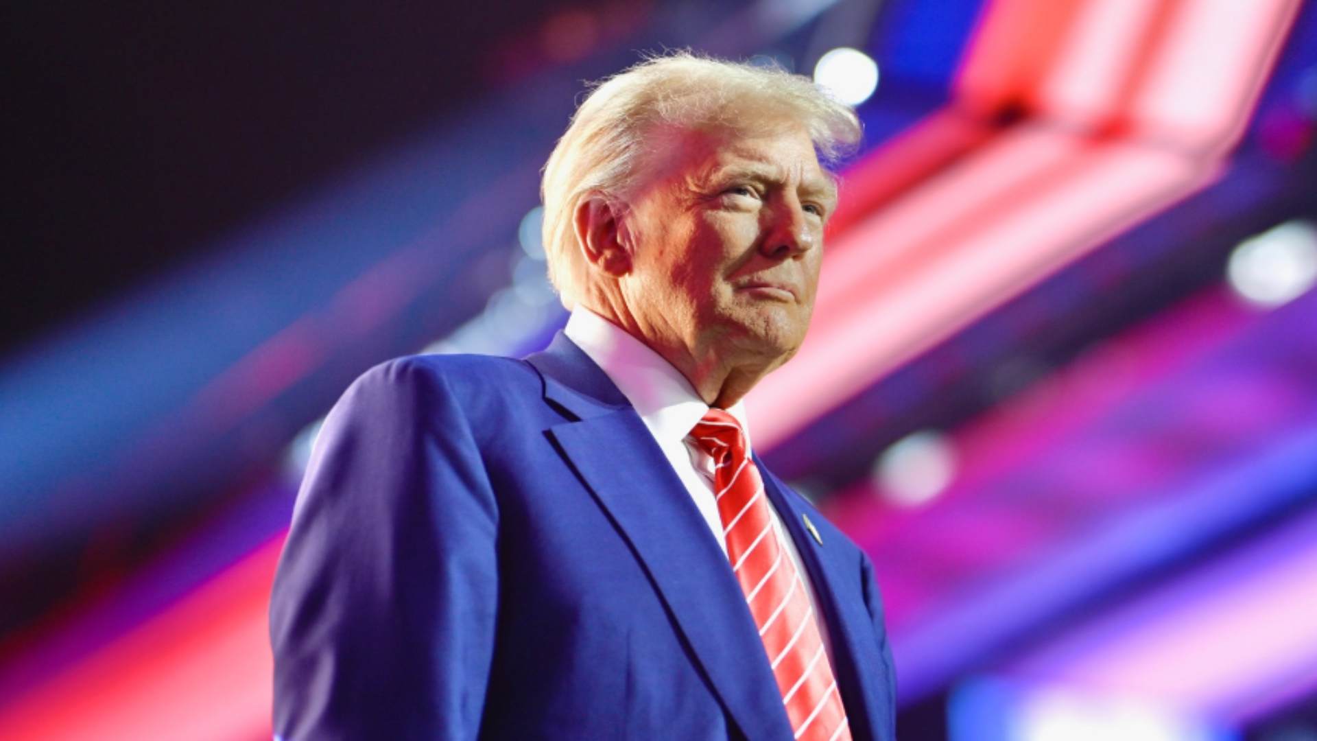 trump-afirma-que-russia-tem-cartas-para-negociar-fim-da-guerra-na-ucrania