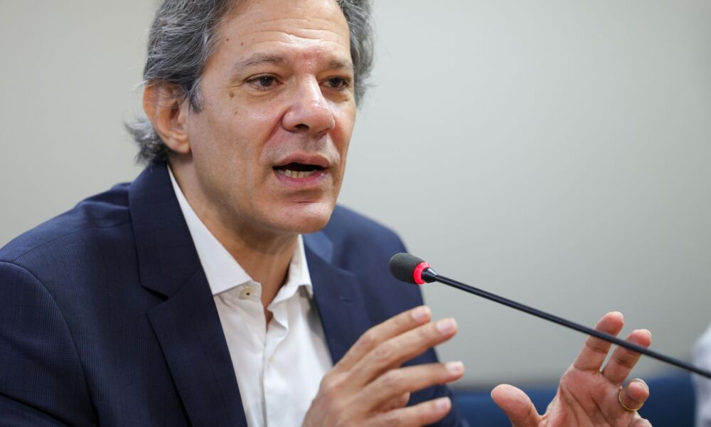 consignado-privado-sera-inedito-e-com-juros-menores,-diz-haddad