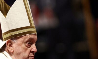 vaticano-diz-que-papa-francisco-teve-noite-tranquila-no-hospital