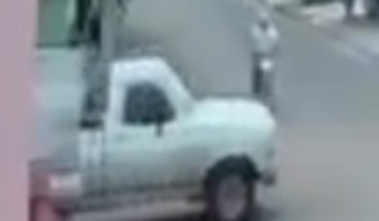 video:-adolescente-fica-em-estado-grave-ao-colidir-contra-caminhonete-enquanto-fugia-da-pm