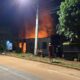 casa-e-destruida-por-incendio-no-centro-velho-de-ribas-do-rio-pardo