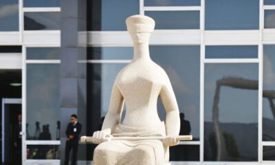 stf-marca-para-final-de-abril-julgamento-de-ex-assessores-de-bolsonaro