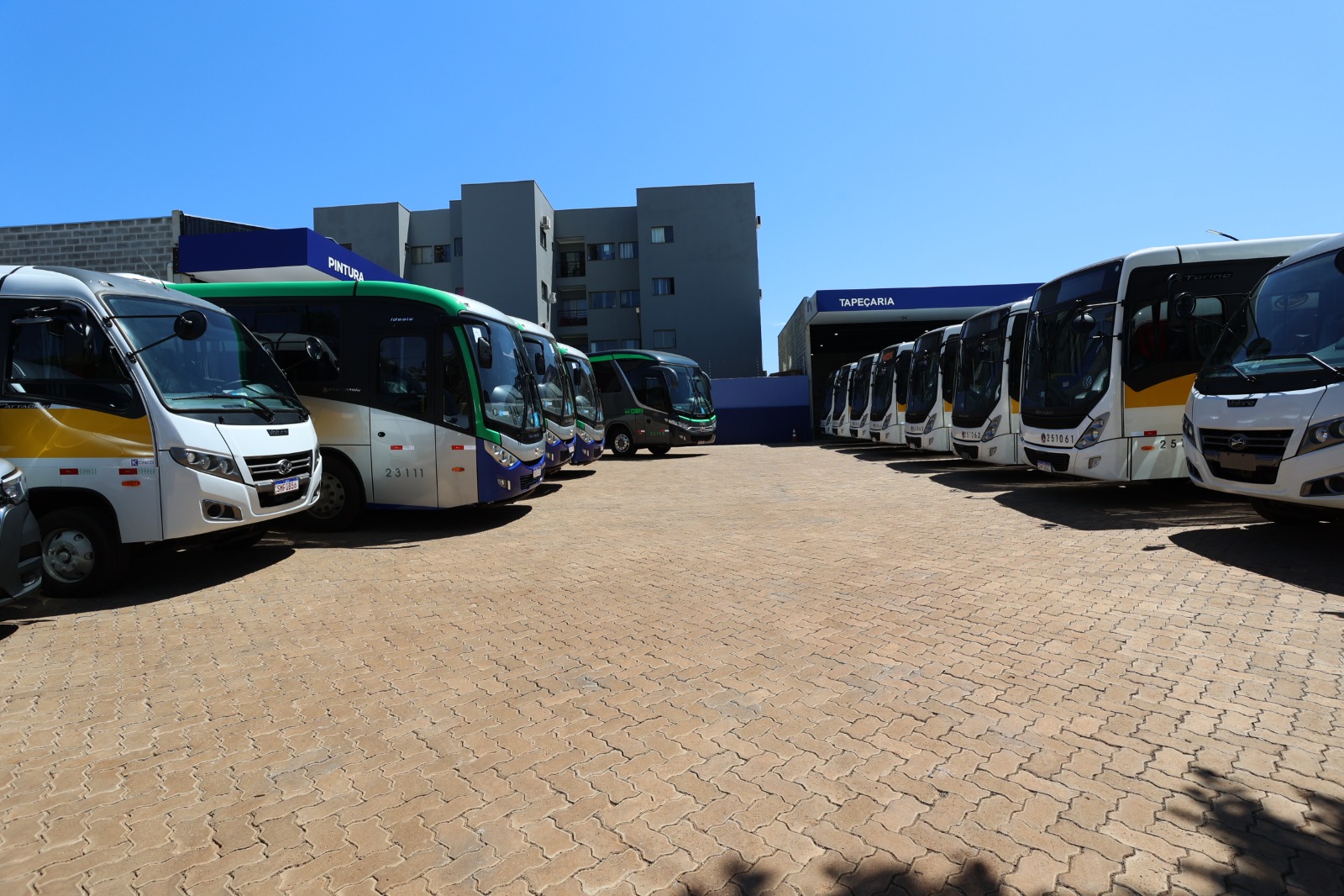 dourados-renova-frota-de-onibus-escolares-e-inova-com-tecnologia-de-monitoramento-–-portal-prefeitura-de-dourados