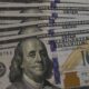 dolar-fecha-a-r$-5,70-e-cai-3,57%-em-marco