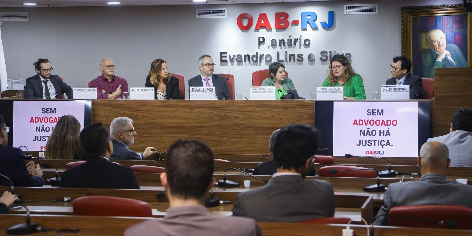 debate-na-oab-rj-avalia-avancos-em-aprovacao-da-adpf-das-favelas