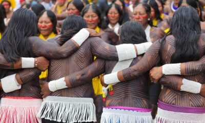acampamento-terra-livre-debate-democracia-e-direitos-indigenas